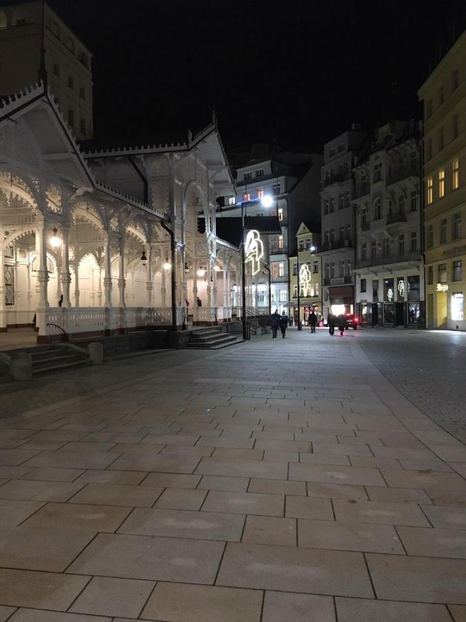 Elvíra Karlovy Vary Exterior foto