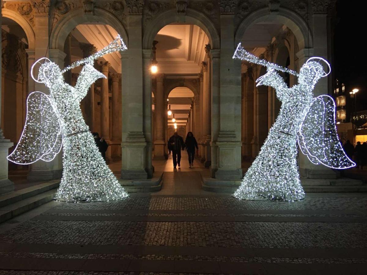 Elvíra Karlovy Vary Exterior foto